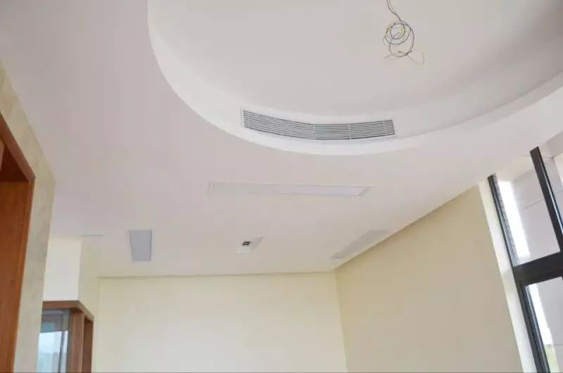 长沙中央空调安装必须和装修同时进行